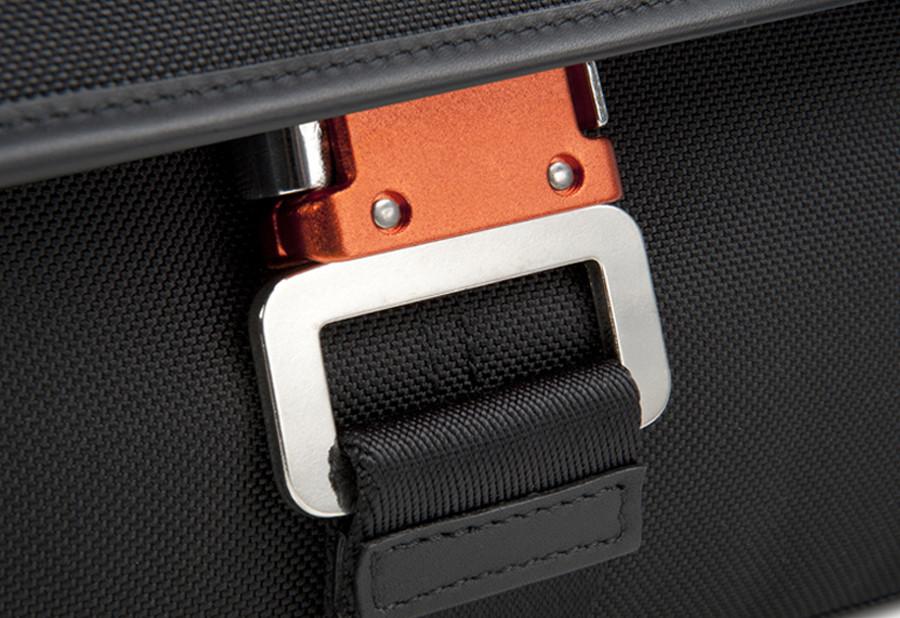 The Davek Messenger Bag - Black Nylon - Image 3